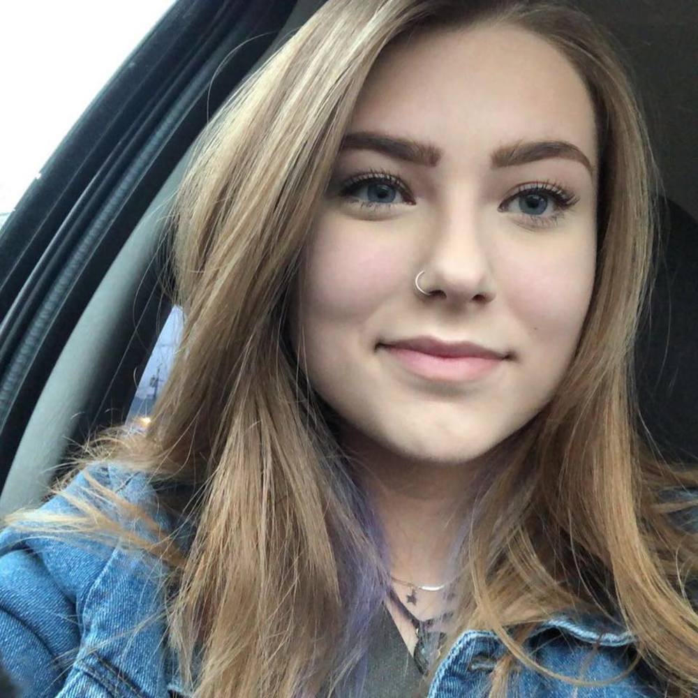 Meet your Posher, Jillian